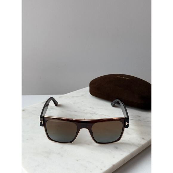 NEW Tom Ford FT1073 Edwin Sunglasses in Havana Brown Square main image 6
